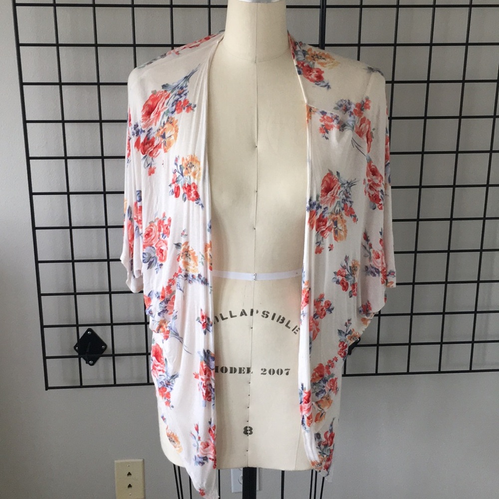 Floral printed shrug